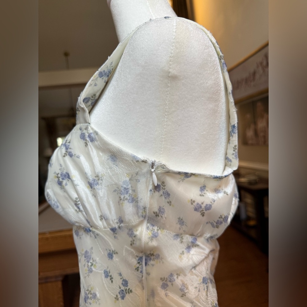 Princess Polly Cream and Blue Floral Mini Dress - Picture 5 of 8